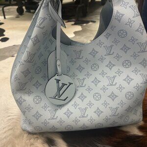 Louis Vuitton Mahina Carmel Hobo Blue
